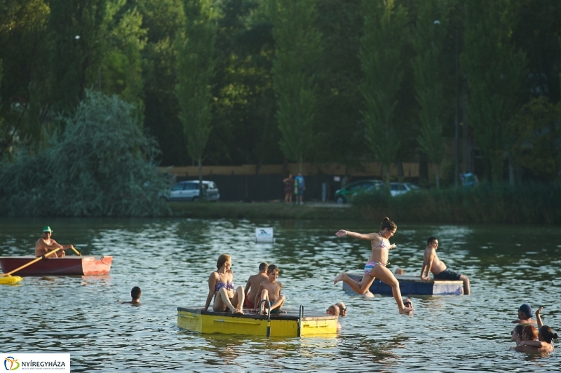 Egy nyári este a Tófürdőn - fotó Szarka Lajos