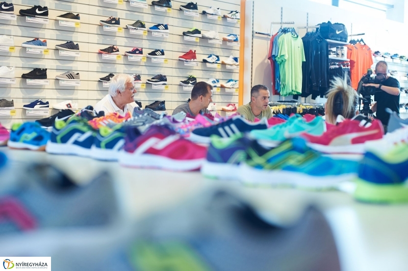 Meghosszabított együttműködés - fotó Szarka Lajos