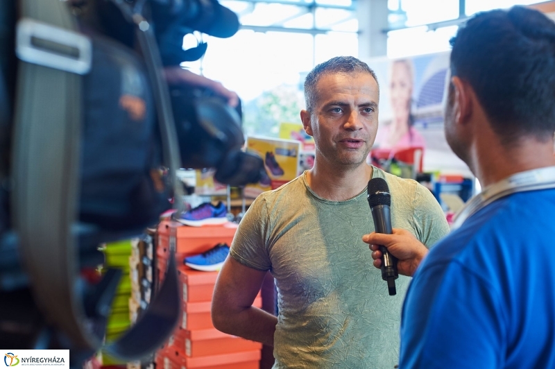 Meghosszabított együttműködés - fotó Szarka Lajos