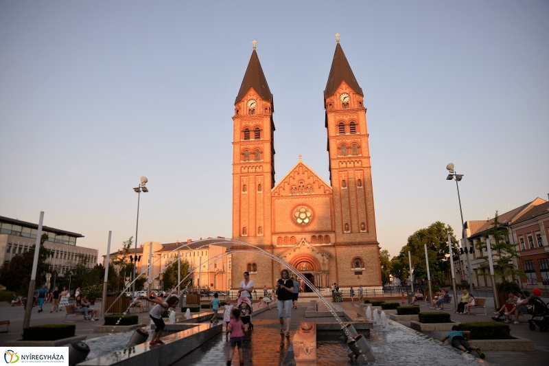 A LÉLEK HÚRJAIN- Orgonapont hangverseny 2017