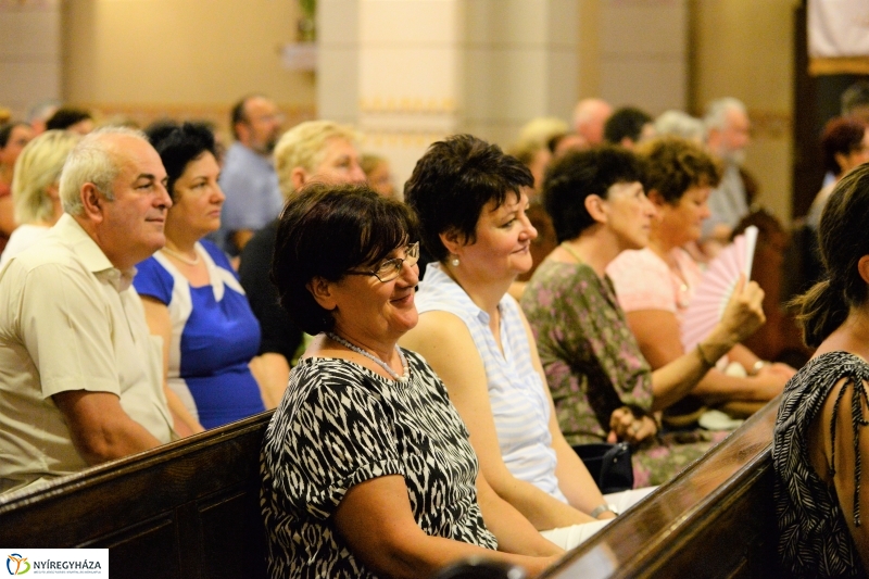 A LÉLEK HÚRJAIN- Orgonapont hangverseny 2017