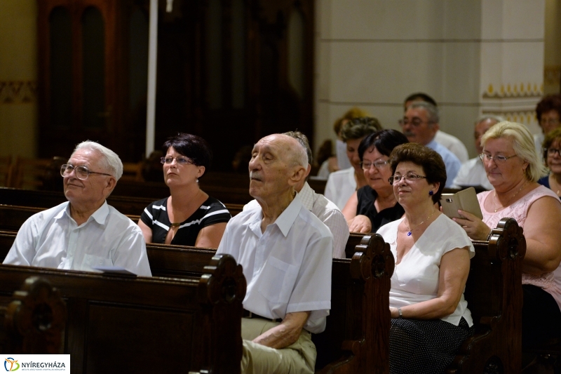 A LÉLEK HÚRJAIN- Orgonapont hangverseny 2017