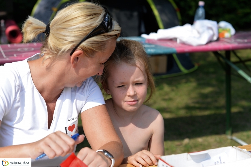 Strandbirkózás a Parkfürdő területén