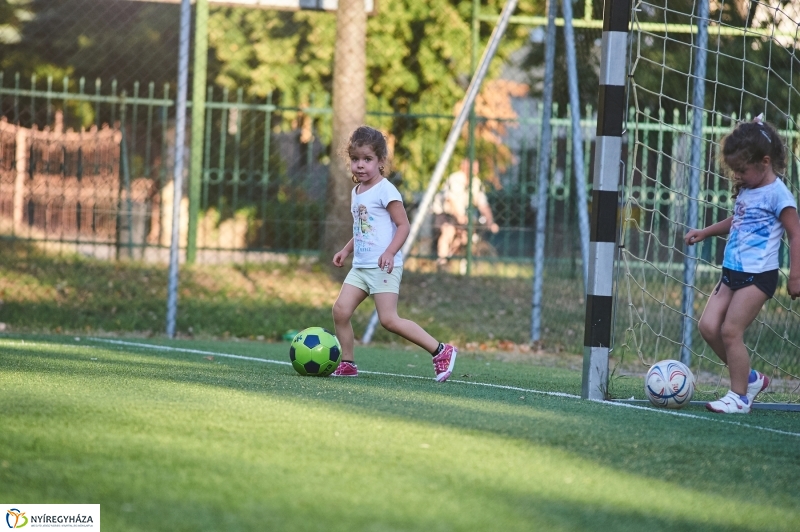 Egy nyári este a stadionban - fotó Szarka Lajos