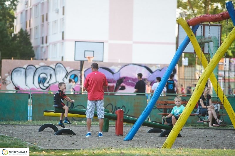 Egy nyári este a stadionban - fotó Szarka Lajos