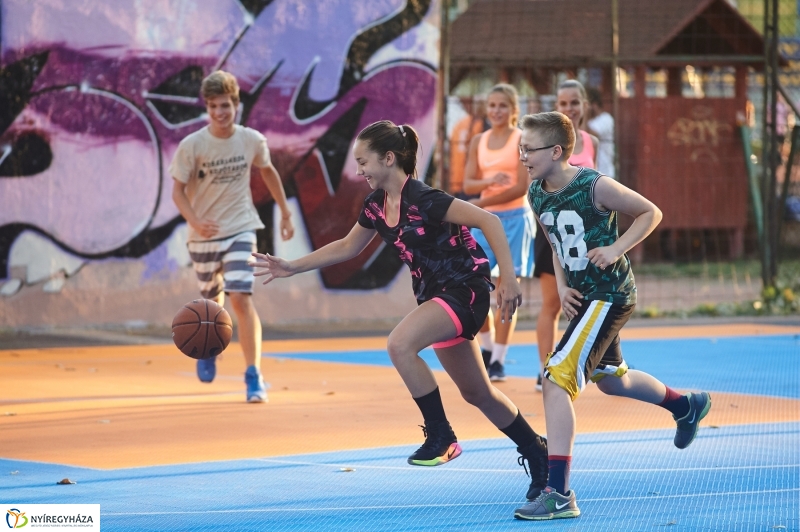 Egy nyári este a stadionban - fotó Szarka Lajos