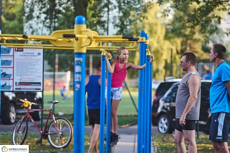 Egy nyári este a stadionban - fotó Szarka Lajos