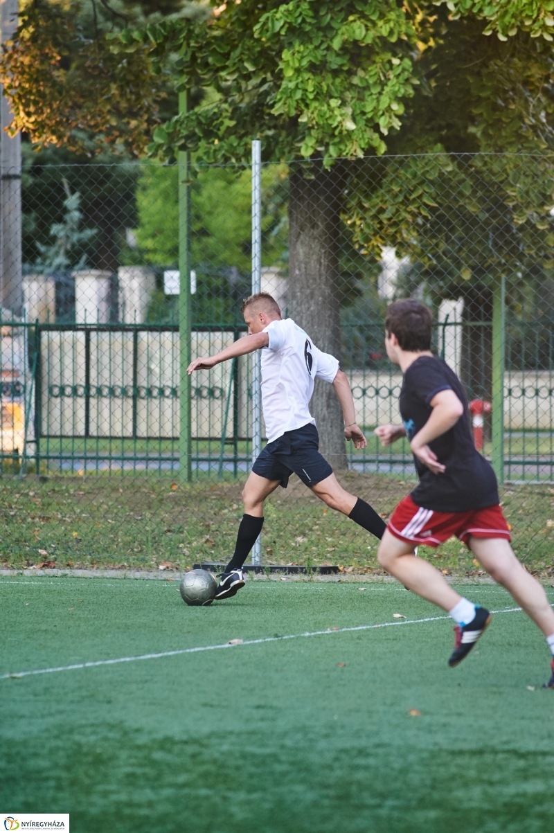 Egy nyári este a stadionban - fotó Szarka Lajos
