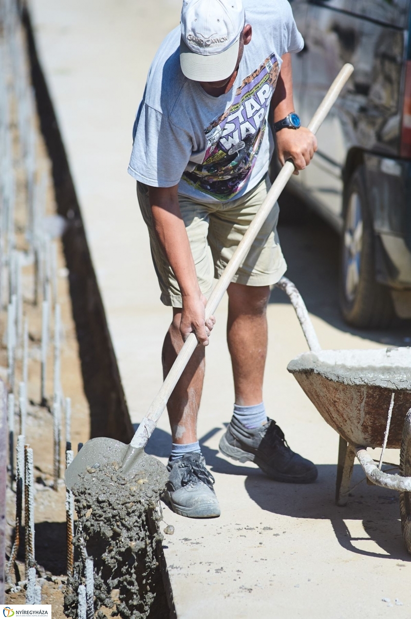 Északi temető kerítés munkálatai - fotó Szarka Lajos
