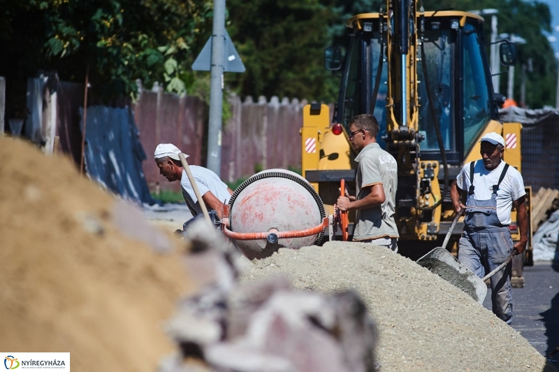 Északi temető kerítés munkálatai - fotó Szarka Lajos