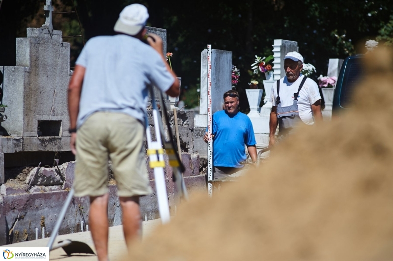 Északi temető kerítés munkálatai - fotó Szarka Lajos