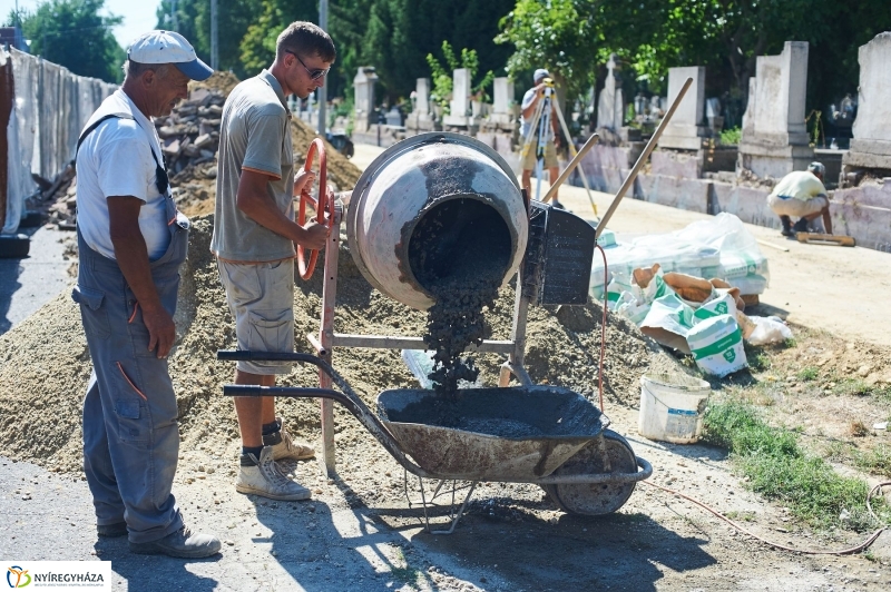 Északi temető kerítés munkálatai - fotó Szarka Lajos