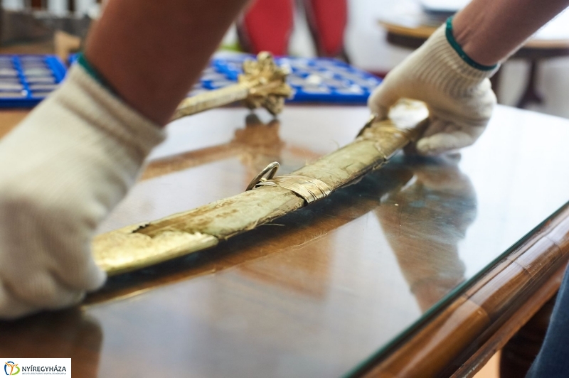 Fejedelmi kincsek érkeztek - fotó Szarka Lajos