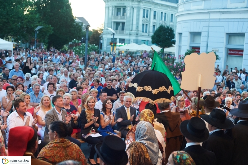 Nemzetközi Néptáncfesztivál 2017-1 - fotó Szarka Lajos