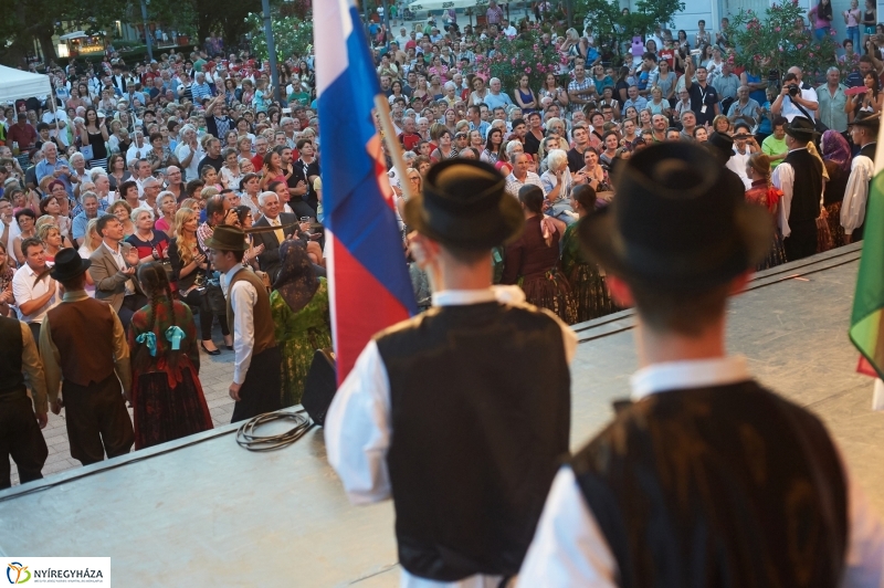 Nemzetközi Néptáncfesztivál 2017-1 - fotó Szarka Lajos