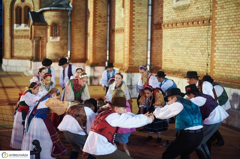 Nemzetközi Néptáncfesztivál 2017-2 - fotó Szarka Lajos