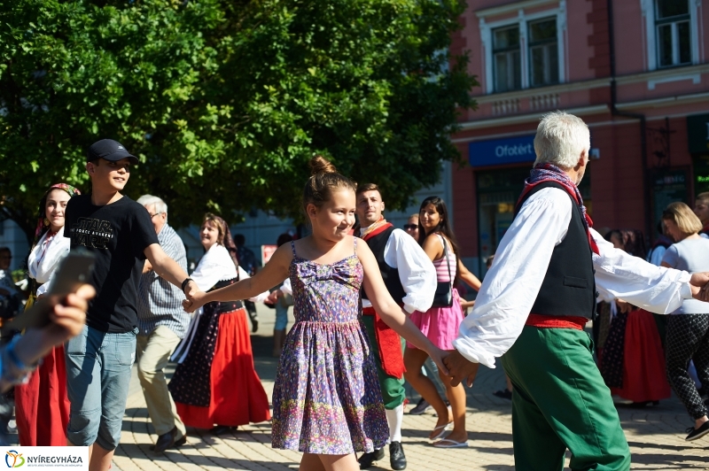 Nemzetközi Néptáncfesztivál 2017-3 - fotó Szarka Lajos