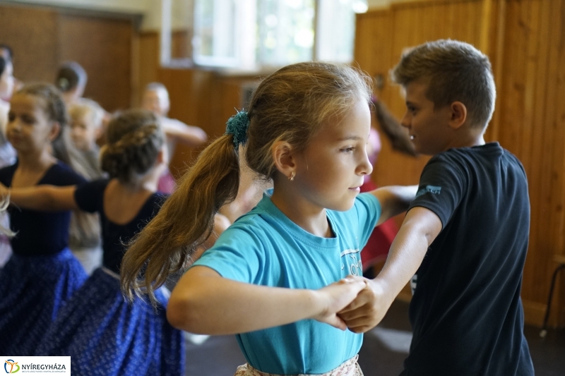 Néptánc Tábor Nyíregyházán - fotó Kohut Árpád
