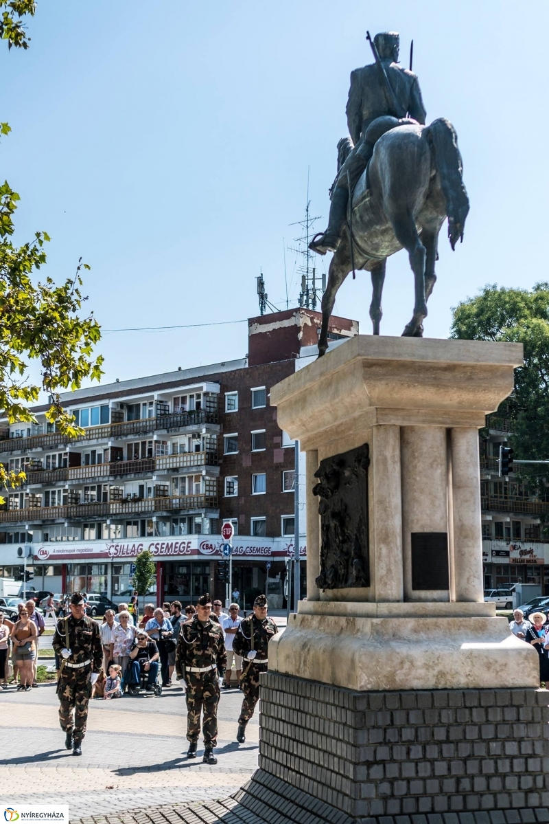 Jubileumi Huszártalálkozó Nyíregyházán - fotó Kohut Árpád