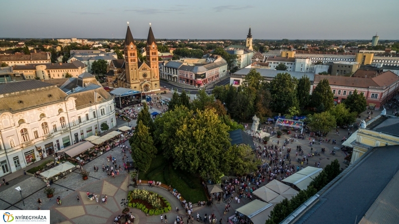 VIDOR pillanatok a magasból - fotó Kohut Árpád