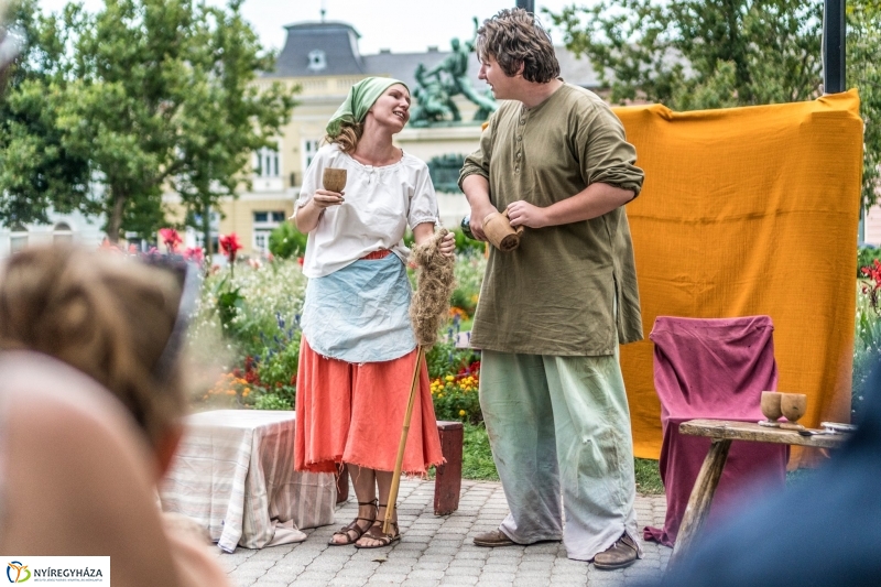 A paradicsomjáró deák - fotó Kohut Árpád