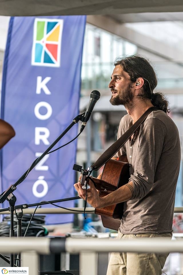 Muzsik és Volkova a Korzó színpadon - fotó Kohut Árpád