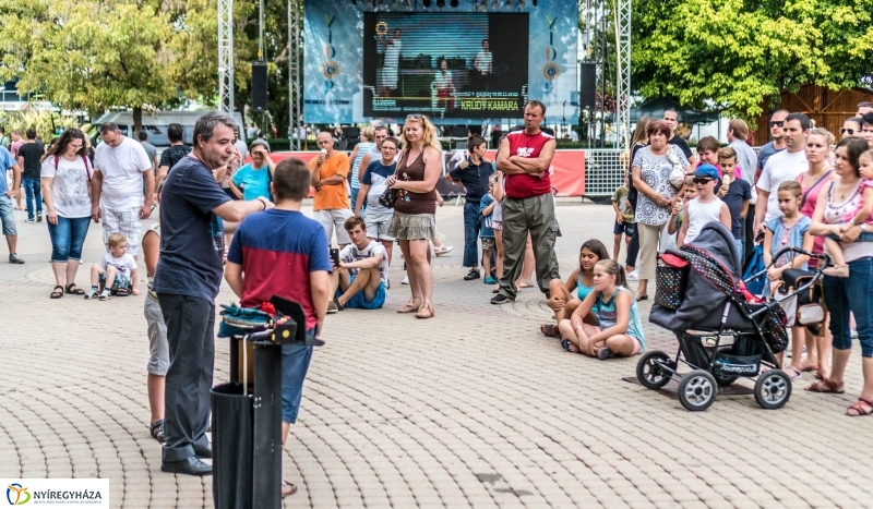 Rike egyedülálló trükkjei - fotó Kohut Árpád