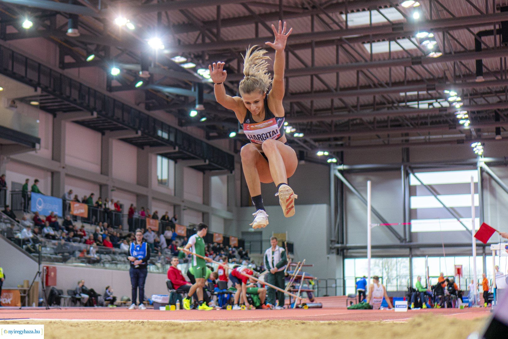 49. Fedettpályás atlétika bajnokság a Nyiregyházi Atlétikai Centrumban