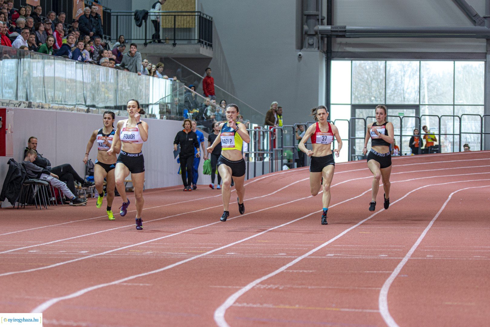 49. Fedettpályás atlétika bajnokság a Nyiregyházi Atlétikai Centrumban