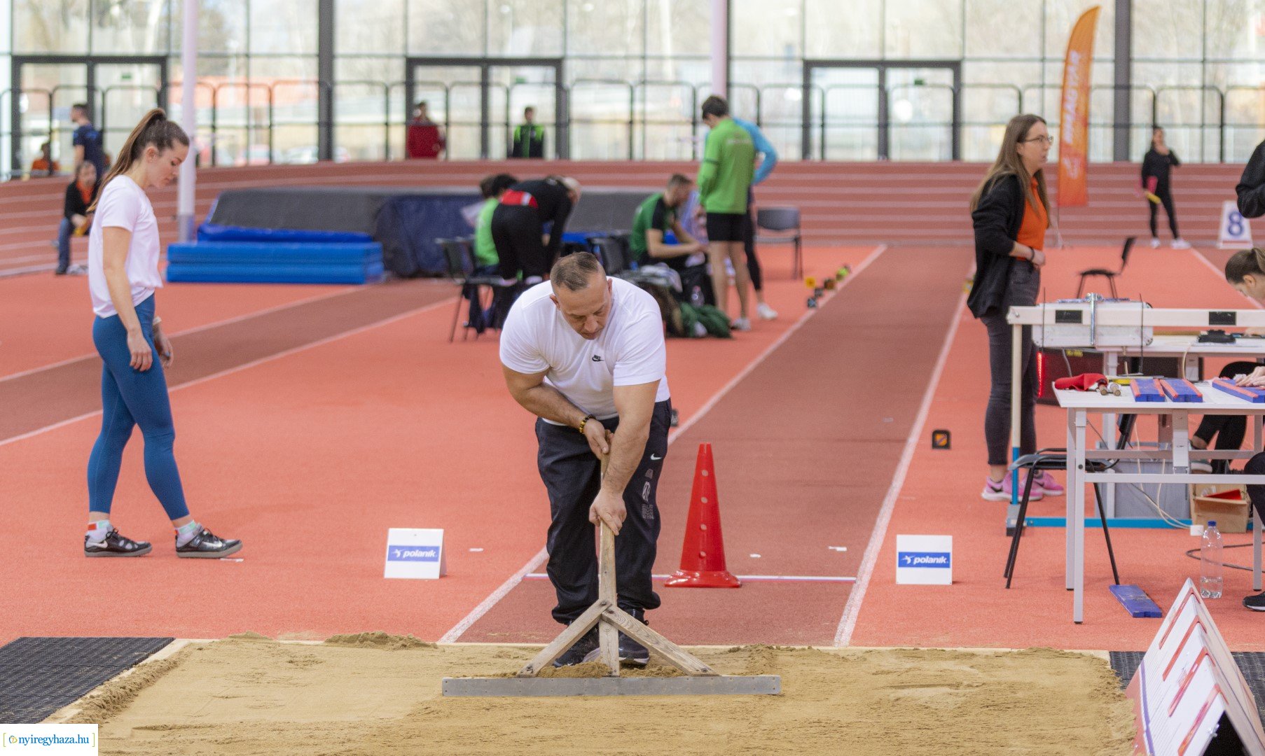 49. Fedettpályás atlétika bajnokság a Nyiregyházi Atlétikai Centrumban