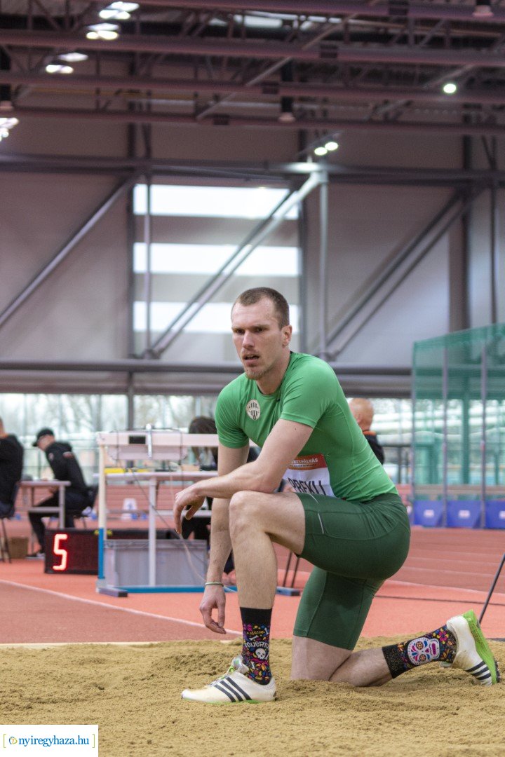 49. Fedettpályás atlétika bajnokság a Nyiregyházi Atlétikai Centrumban