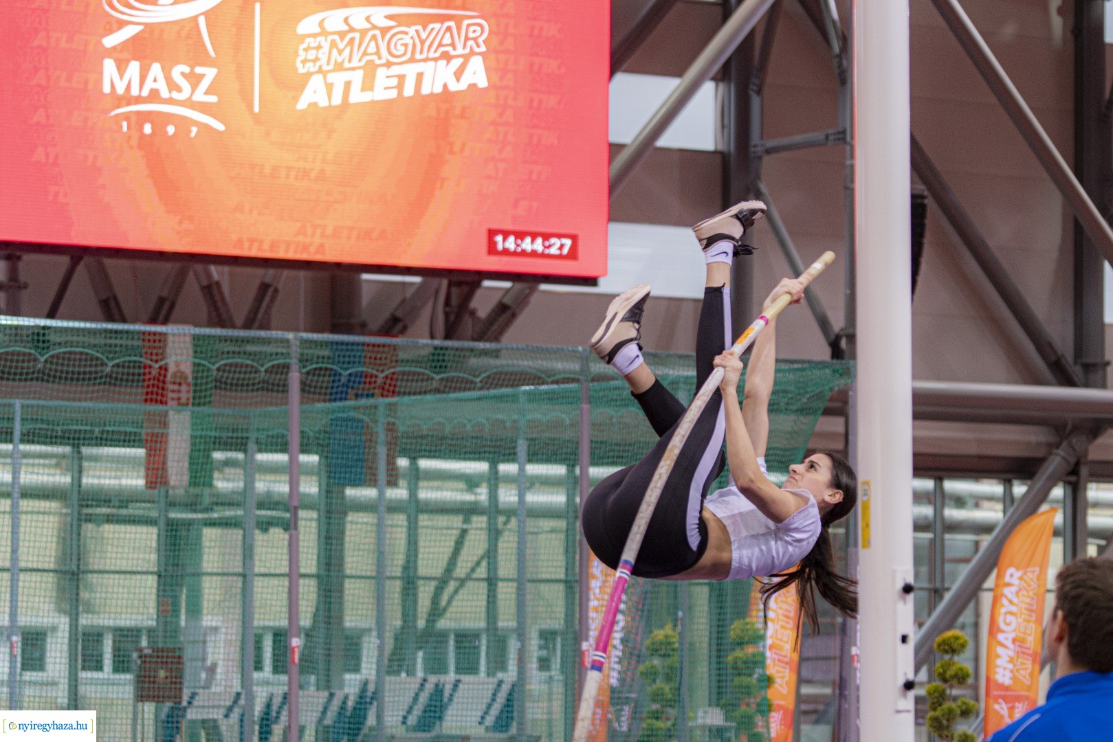 49. Fedettpályás atlétika bajnokság a Nyiregyházi Atlétikai Centrumban