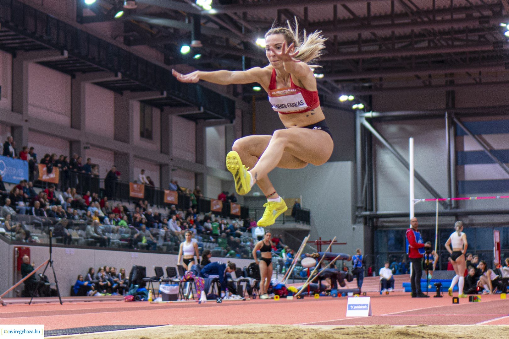 49. Fedettpályás atlétika bajnokság a Nyiregyházi Atlétikai Centrumban
