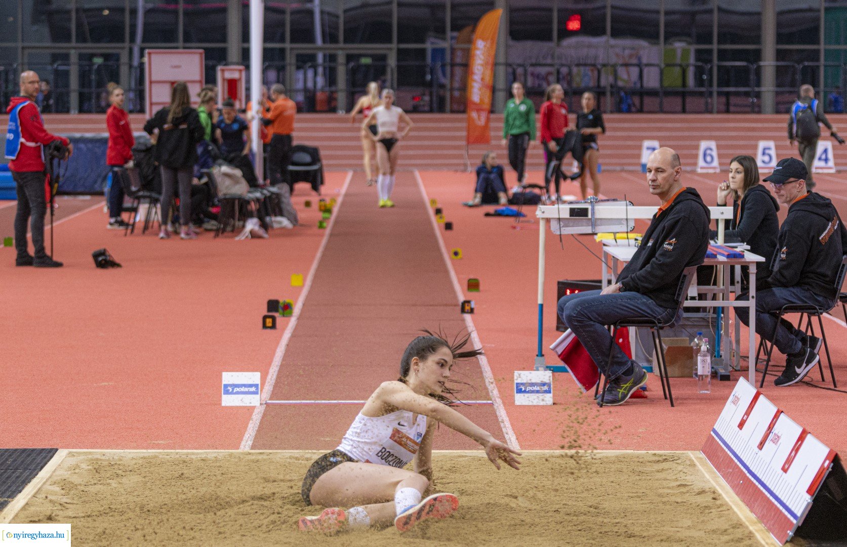 49. Fedettpályás atlétika bajnokság a Nyiregyházi Atlétikai Centrumban