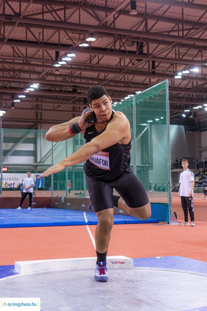 49. Fedettpályás atlétika bajnokság a Nyiregyházi Atlétikai Centrumban