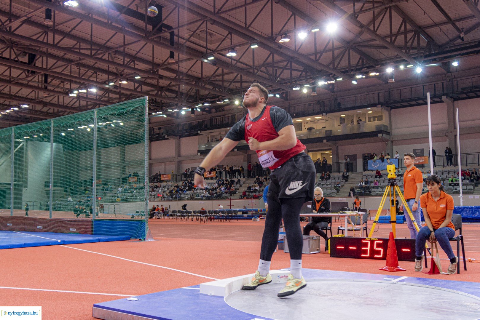 49. Fedettpályás atlétika bajnokság a Nyiregyházi Atlétikai Centrumban