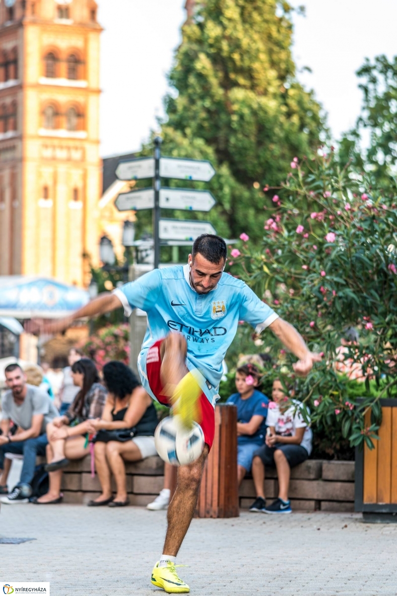 A Guinness-rekorder László Gyula a VIDOR-on - fotó Kohut Árpád