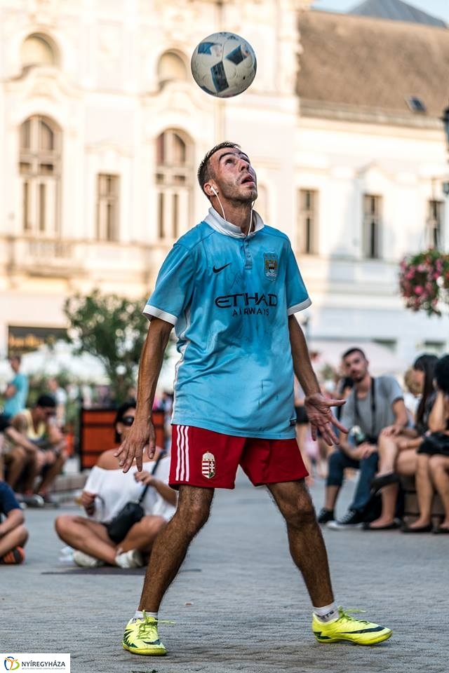 A Guinness-rekorder László Gyula a VIDOR-on - fotó Kohut Árpád