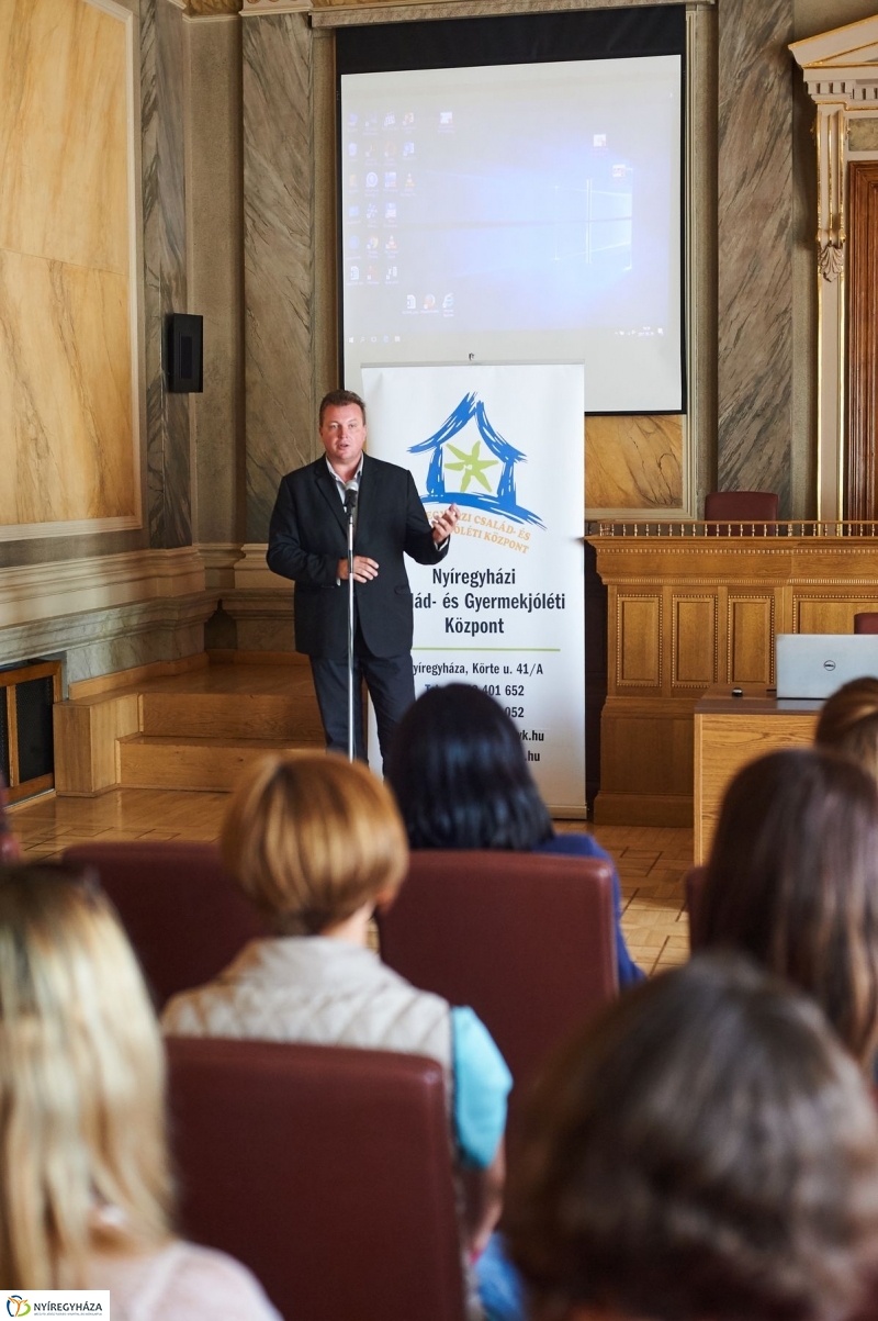 Drogprevenciós konferencia a Városházán - fotó Szarka Lajos