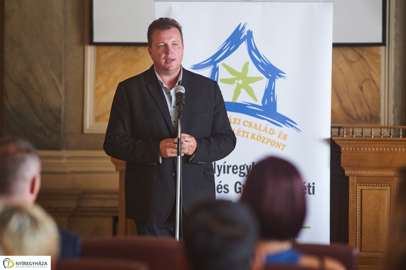 Drogprevenciós konferencia a Városházán - fotó Szarka Lajos