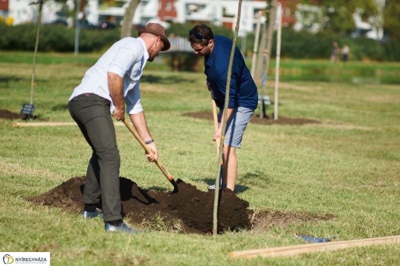 Emlékezés a VIDOR Ligetben - fotó Szarka Lajos