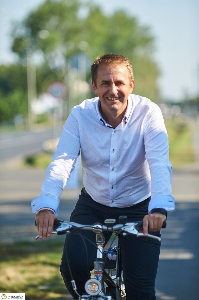 Tokaji kerékpárút átadó - fotó Szarka Lajos