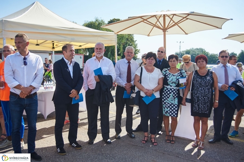 Tokaji kerékpárút átadó - fotó Szarka Lajos