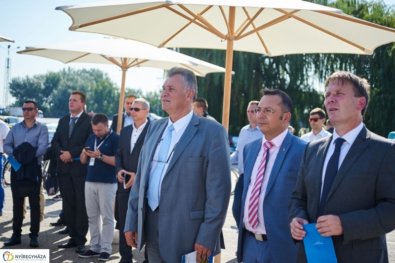 Tokaji kerékpárút átadó - fotó Szarka Lajos