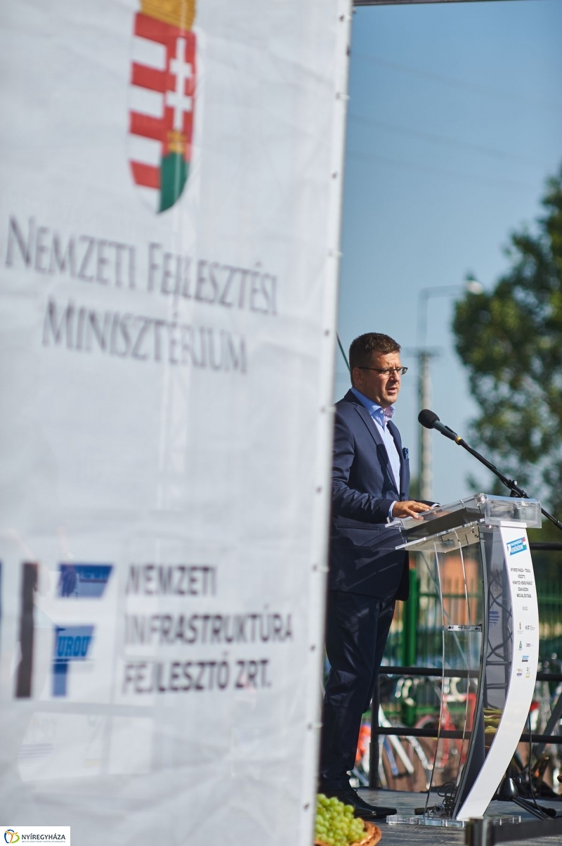 Tokaji kerékpárút átadó - fotó Szarka Lajos