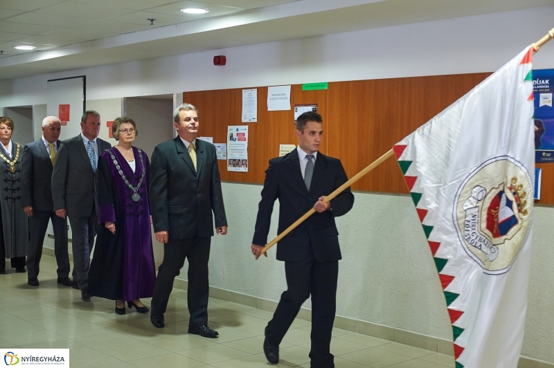 Tanévnyitó az egyetemen 1 - fotó Szarka Lajos