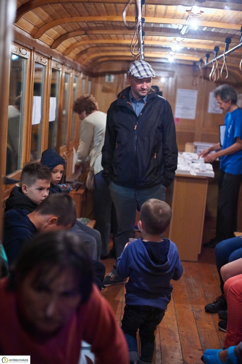 106 éves a villamos - fotó Szarka Lajos