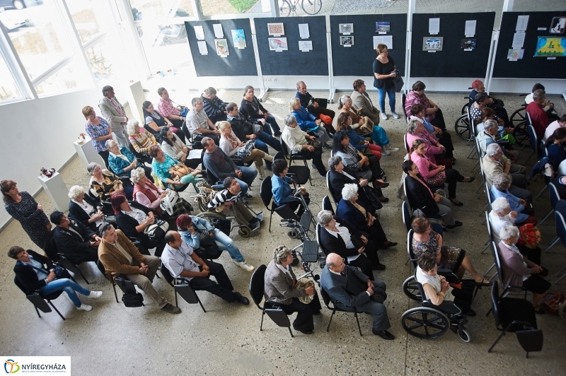 Vándorkiállítás - fotó Szarka Lajos