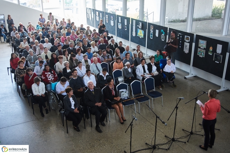 Vándorkiállítás - fotó Szarka Lajos