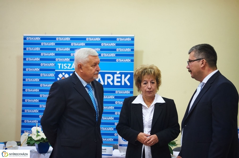 Egyesülési szerződés - fotó Szarka Lajos